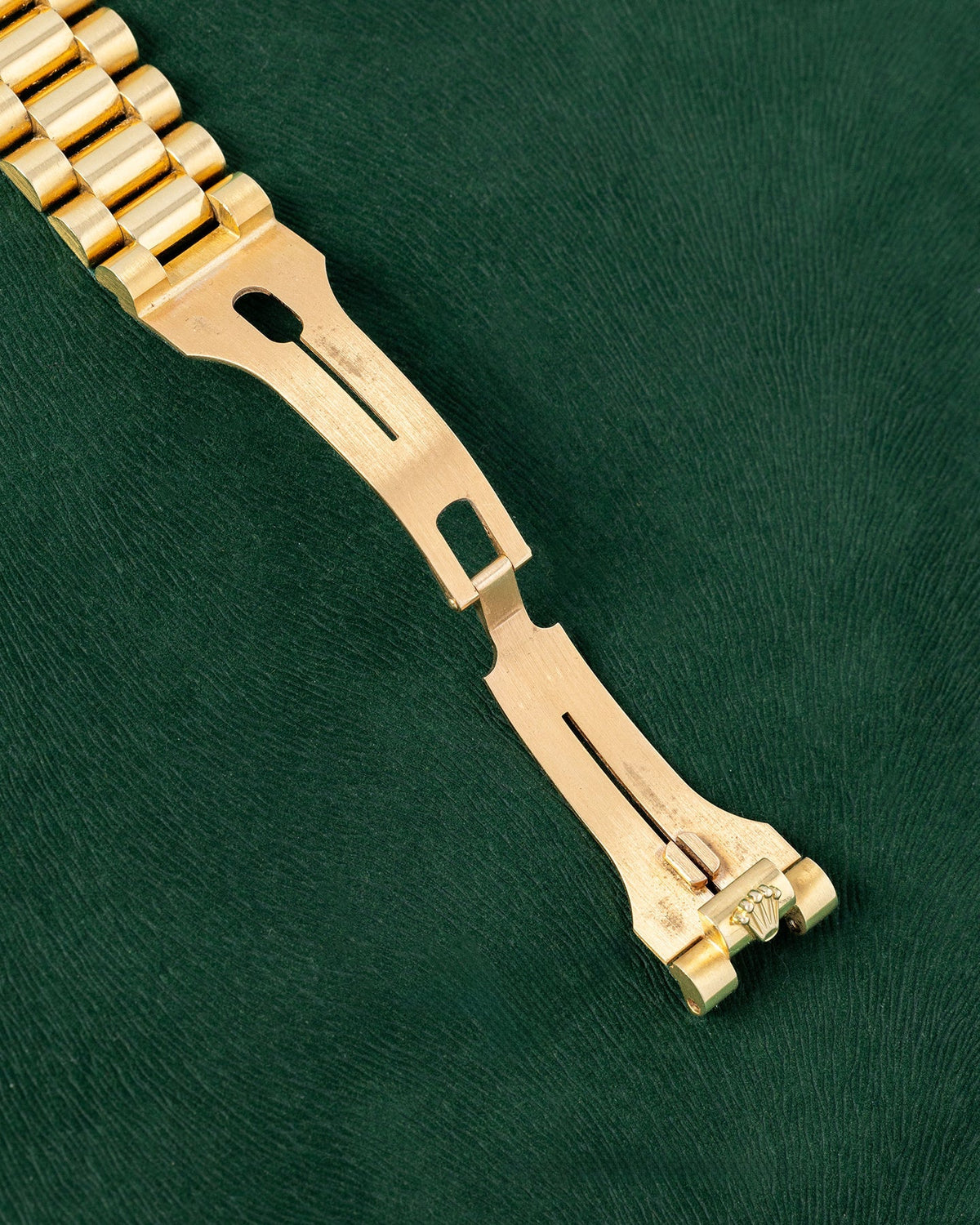 Rolex Day-Date Diamond MOP 18238