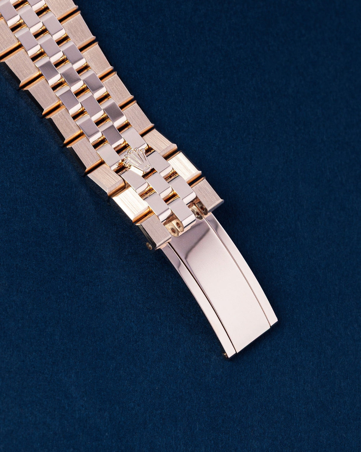 Rolex Land-Dweller 127235