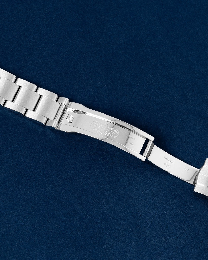Rolex Oyster Perpetual 114300