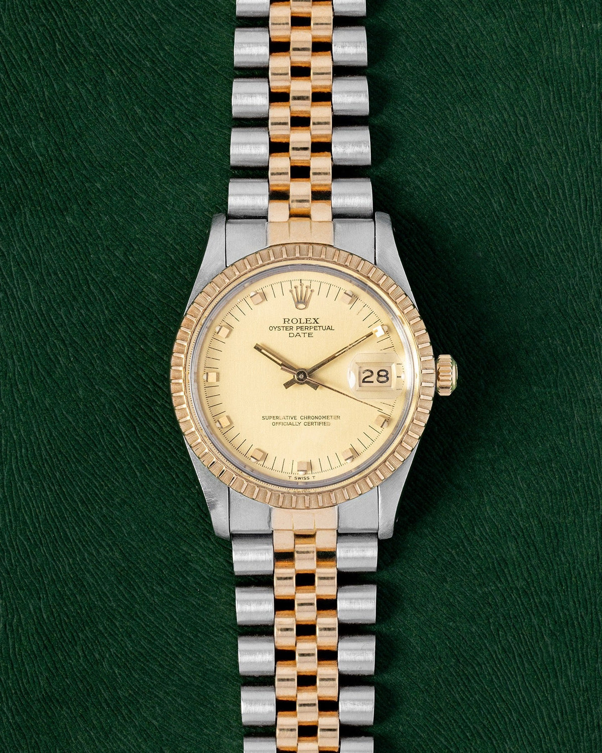 Rolex Oyster Perpetual Date 15053