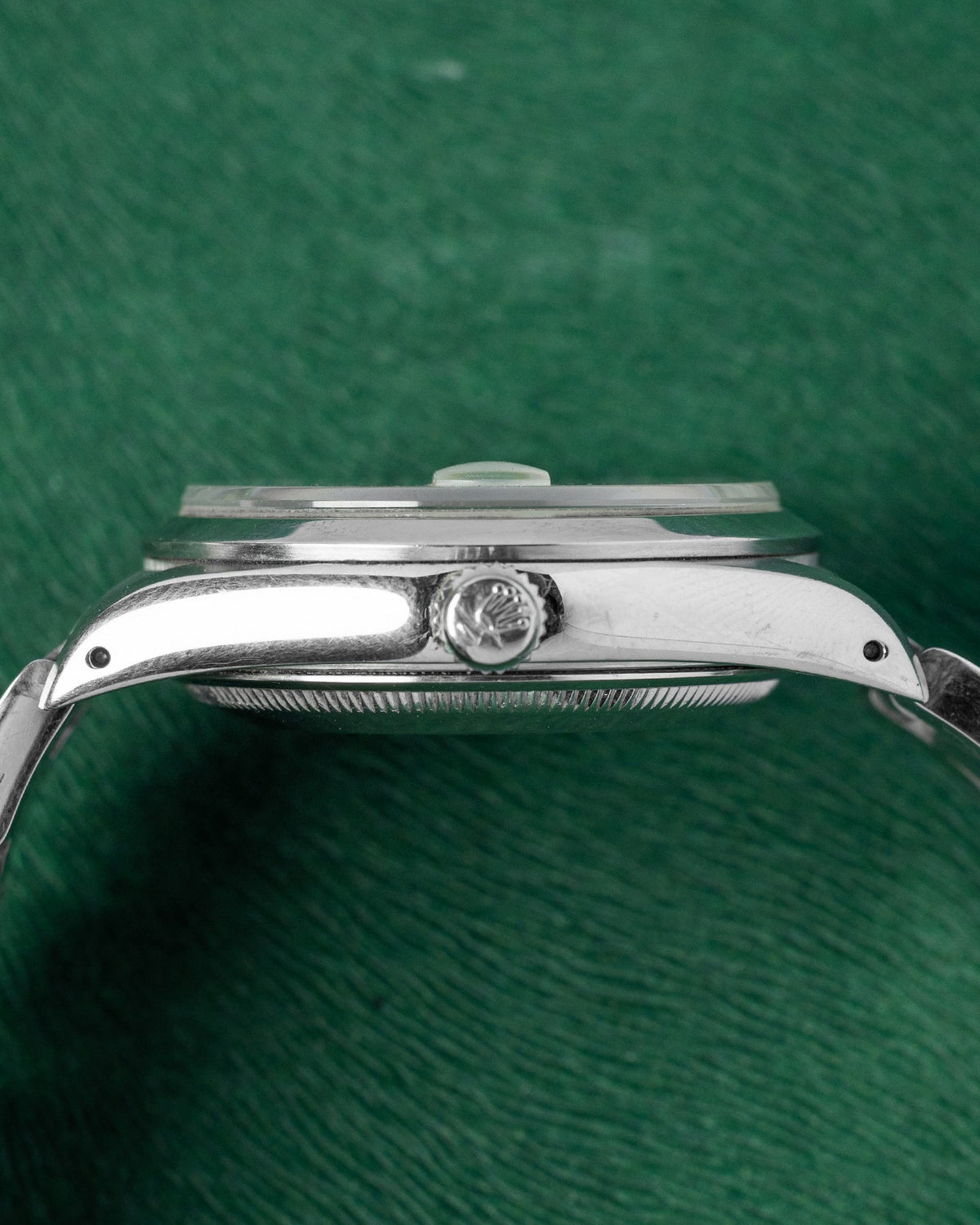 Rolex Oyster Perpetual Date 15200
