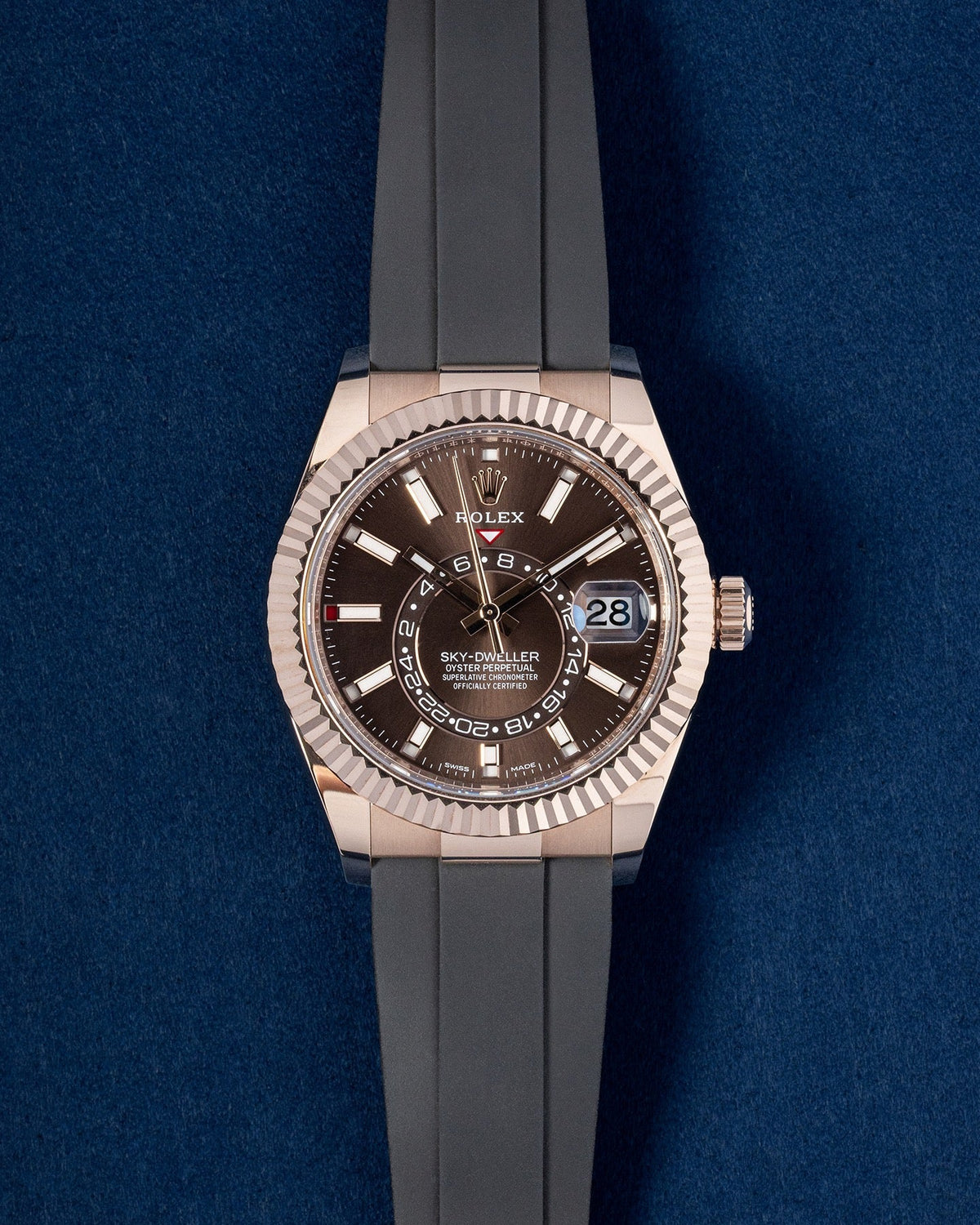 Rolex Sky-Dweller 326235