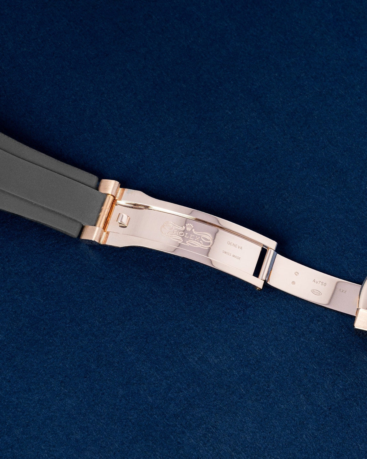 Rolex Sky-Dweller 326235