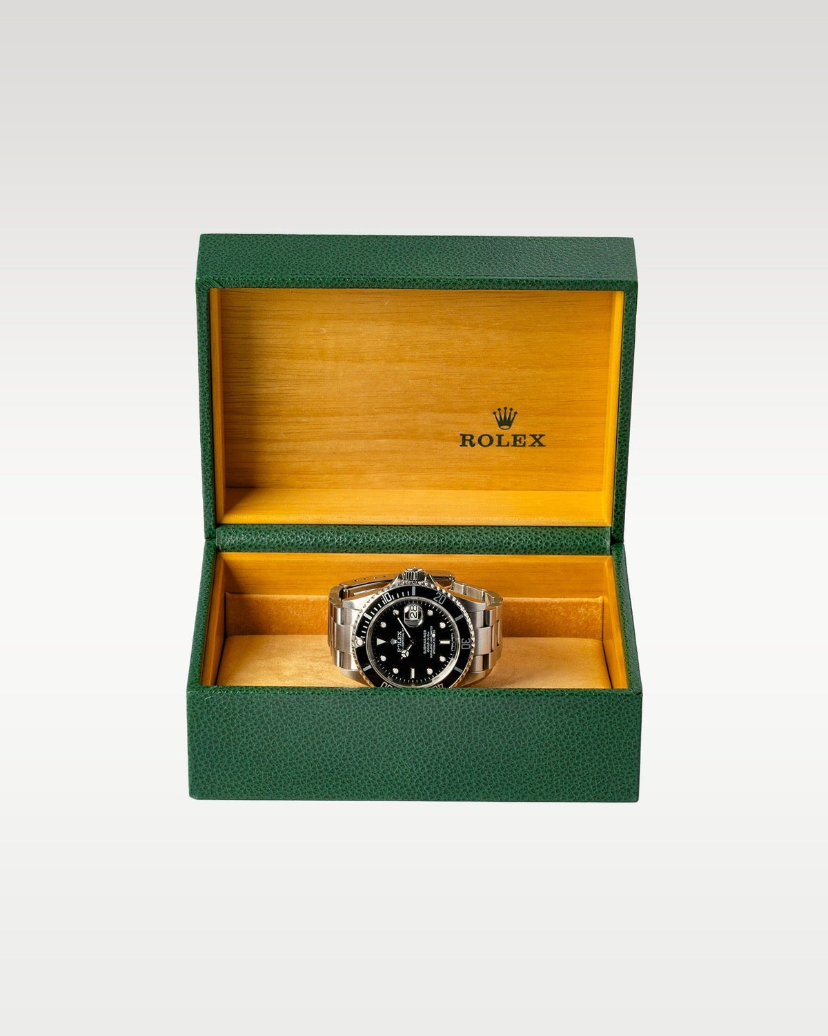 Rolex Submariner Date 16610