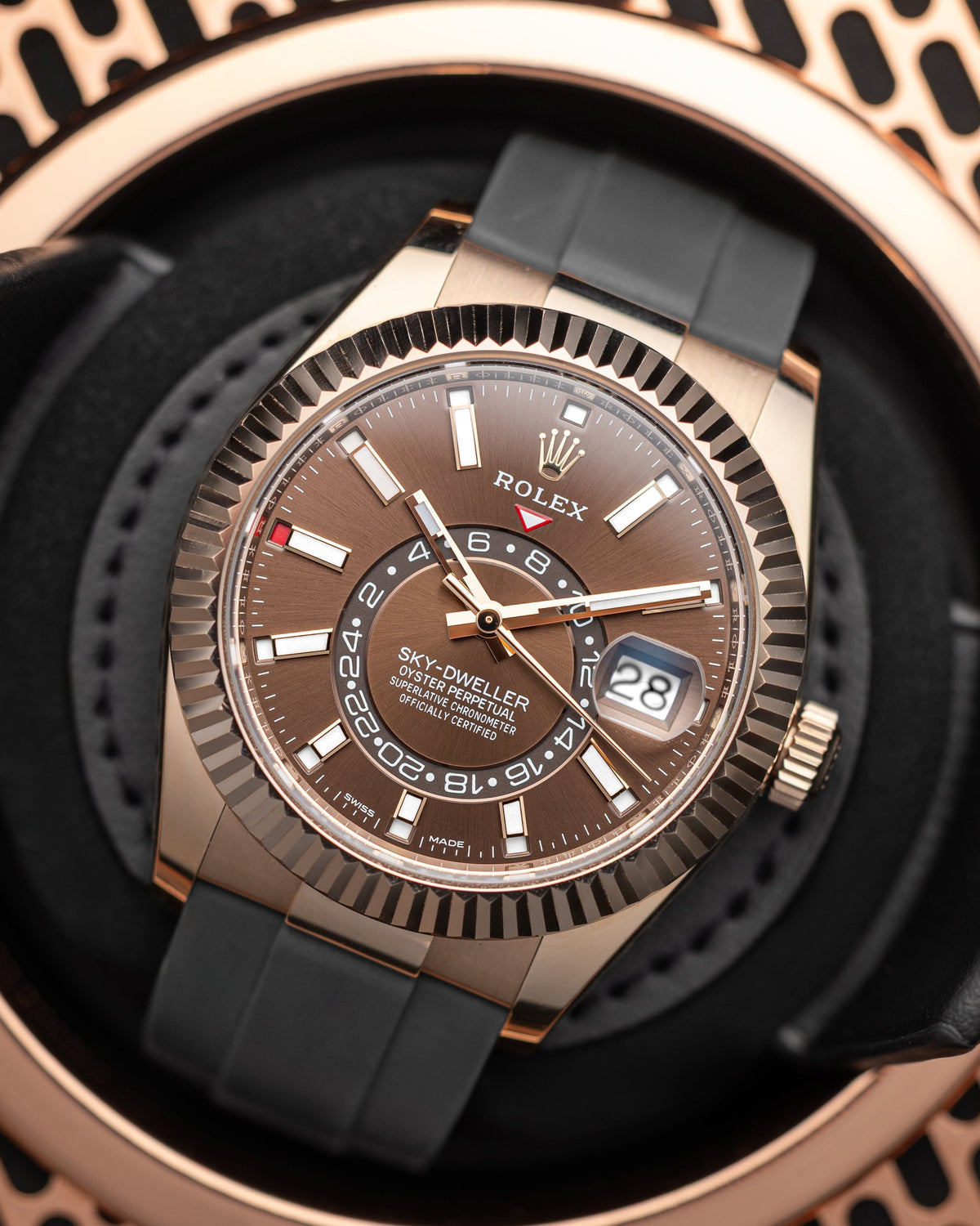 Rolex Sky-Dweller 326235