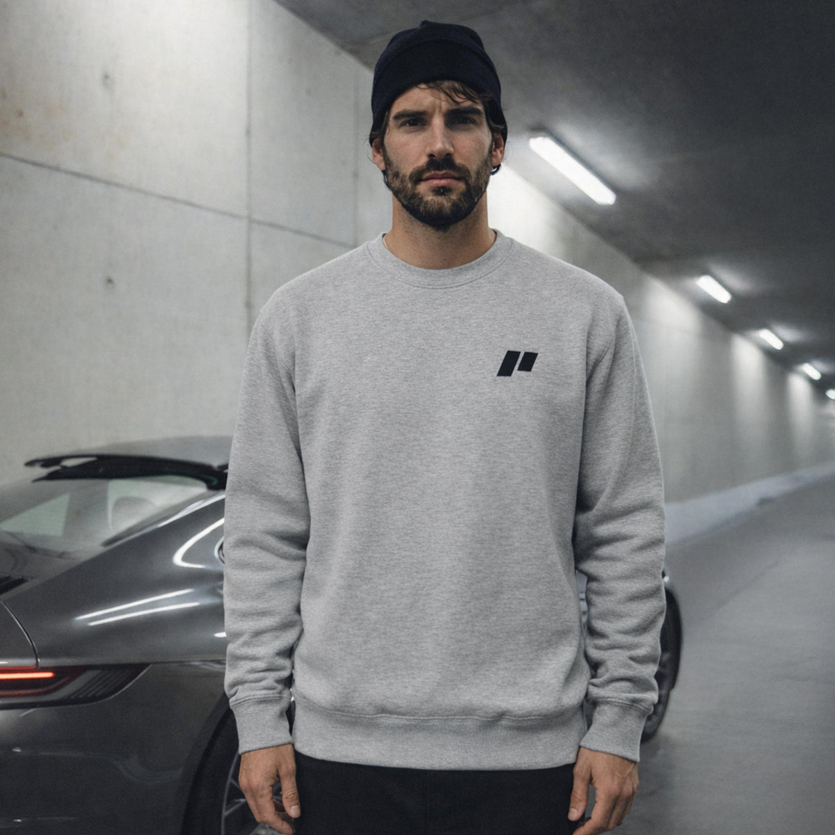 Tiger Crewneck - Carbon Grey