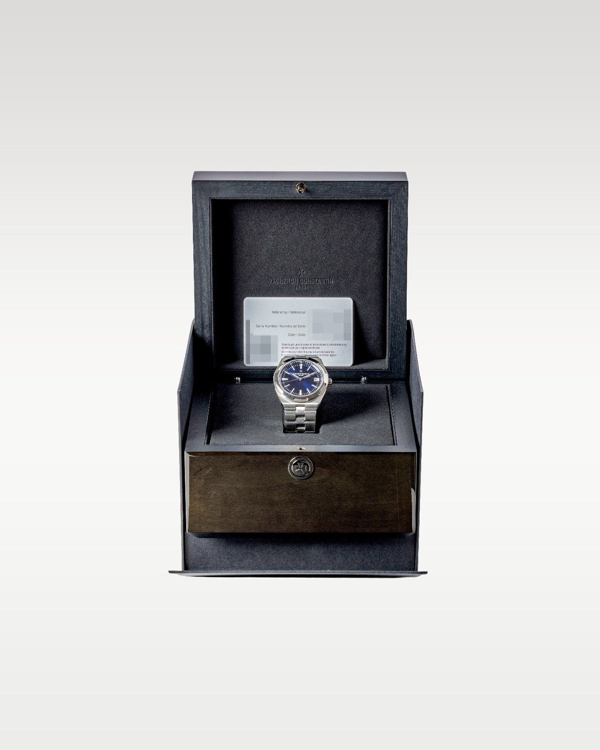 Vacheron Constantin Overseas 4500V/110A