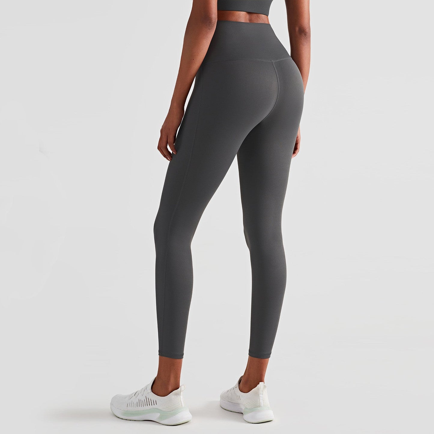 High-waisted Peach Buttocks Fitness Women Wearing Tights With Hips