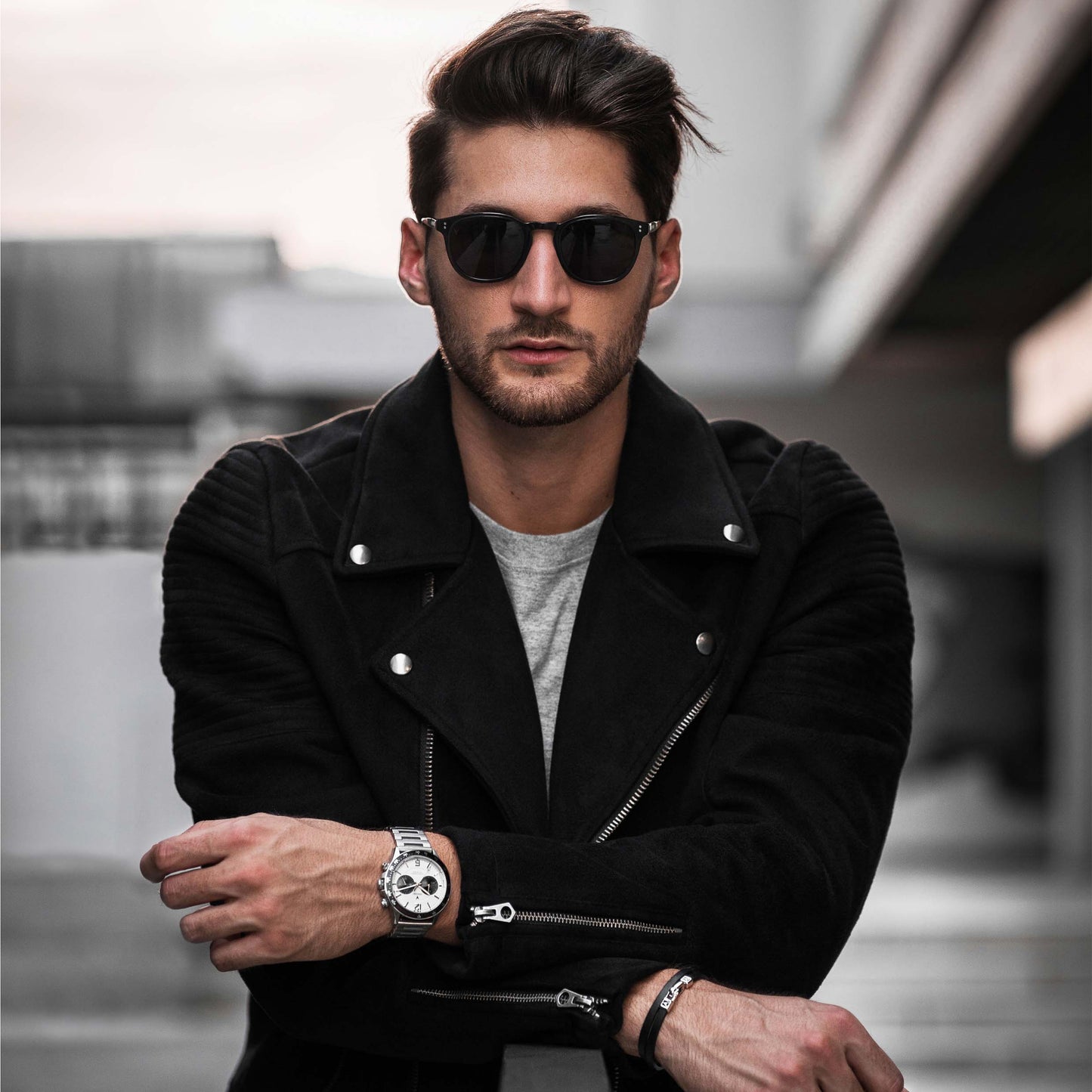The District II - Jet Black