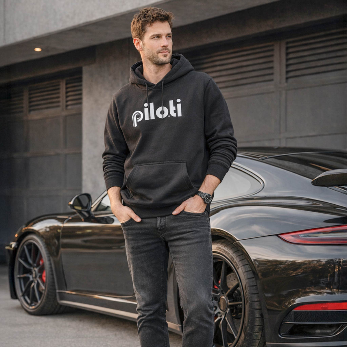 Retro Classic Hoodie - Black