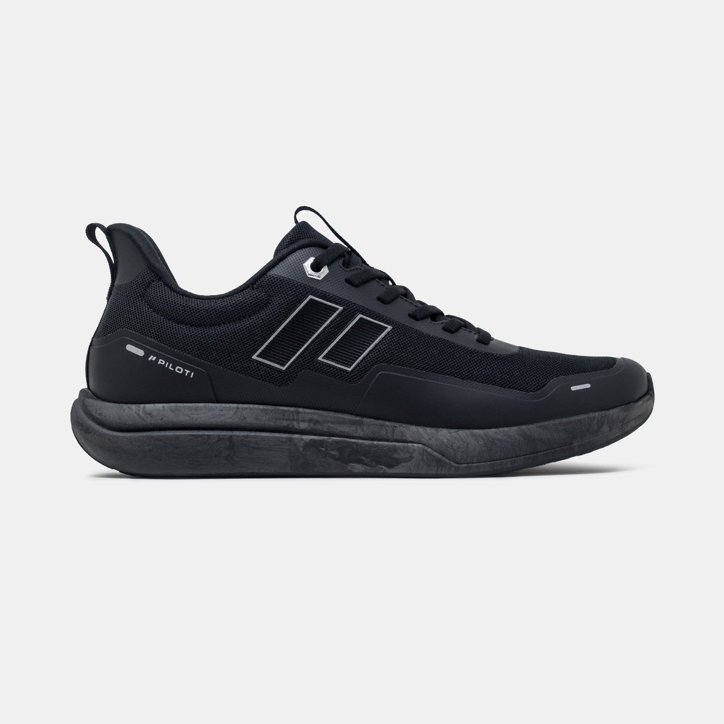 Paddock - Black/Black