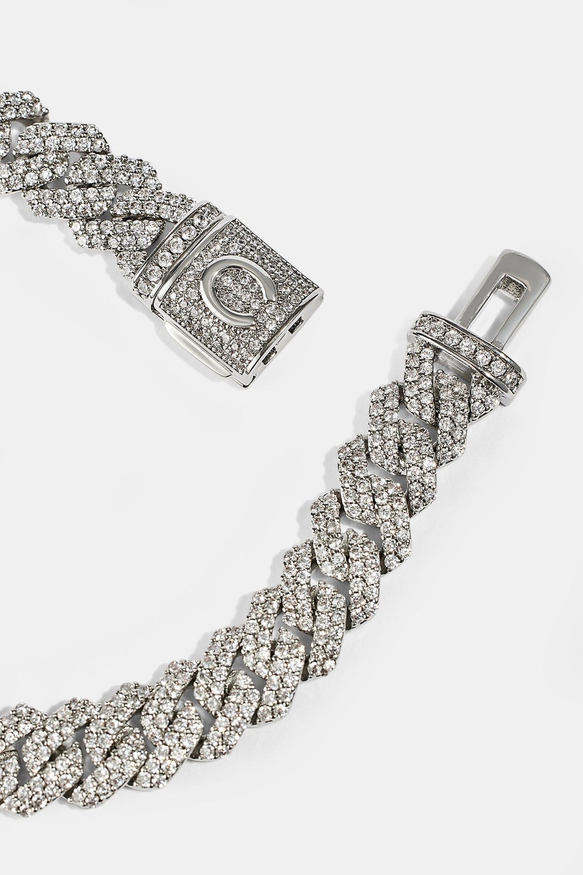 Cernucci Iced Prong Cuban Bracelet - 10mm - White — 7" — Back View